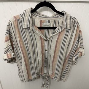 American Eagle Crop Top